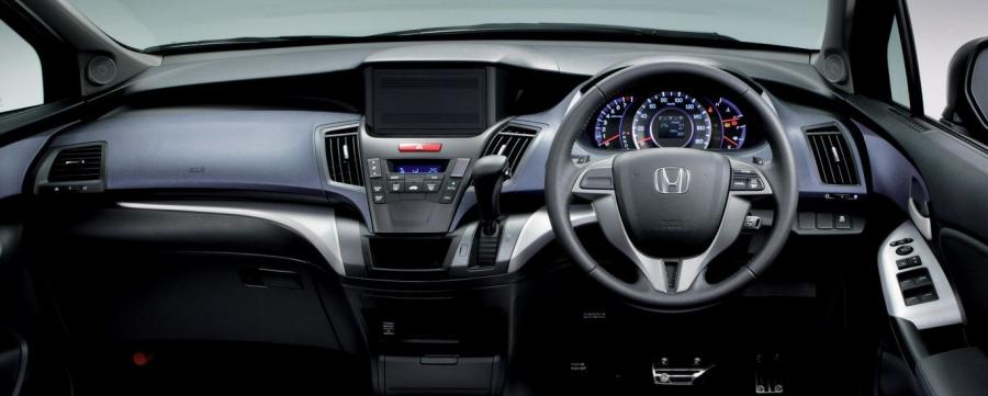  Honda Odyssey MPV 2008 года  (фото 12 из 22)